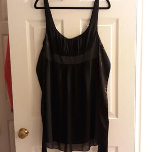 Black Guess dress